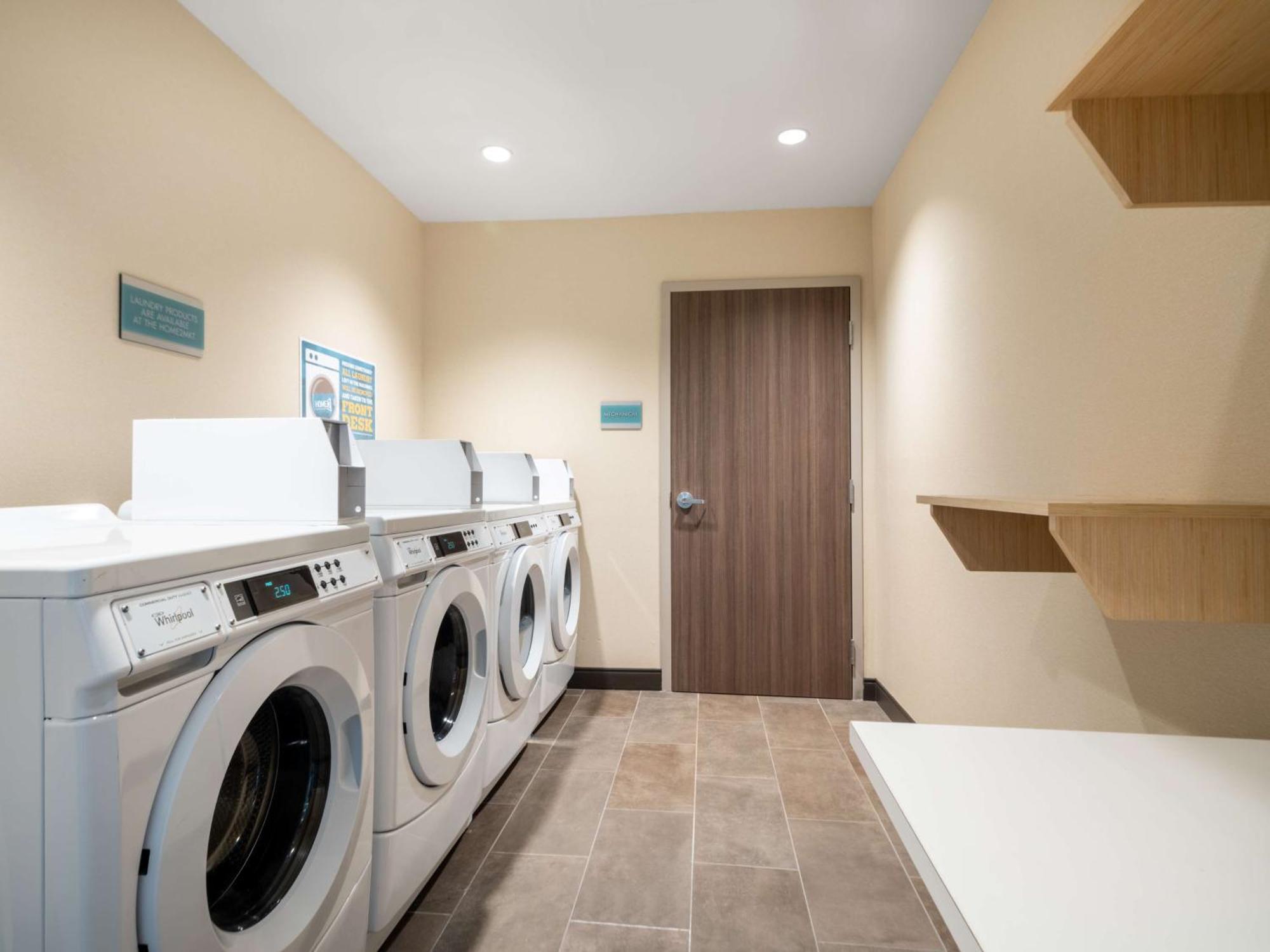 Home2 Suites By Hilton סנטה רוזה ביץ' מראה חיצוני תמונה